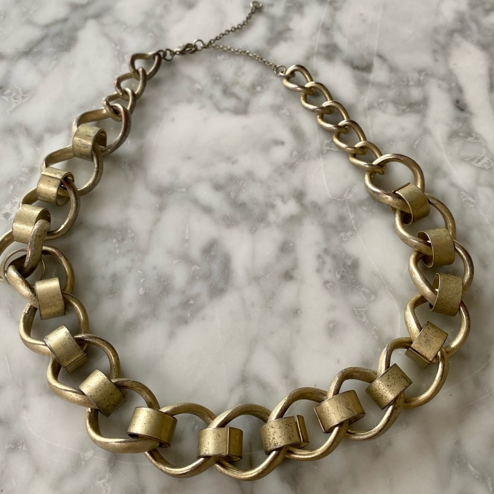 CHUNKY BRUSHED GOLD TONE CHAIN NECKLACE